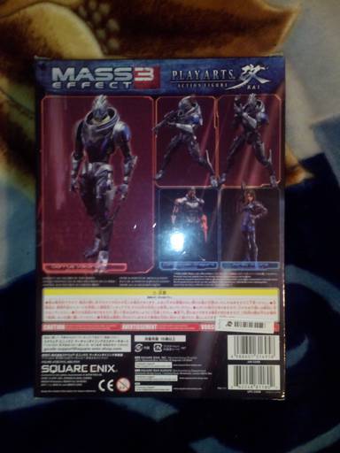 Mass Effect 3 - Play Arts Kai Garrus Vakarian - обзор